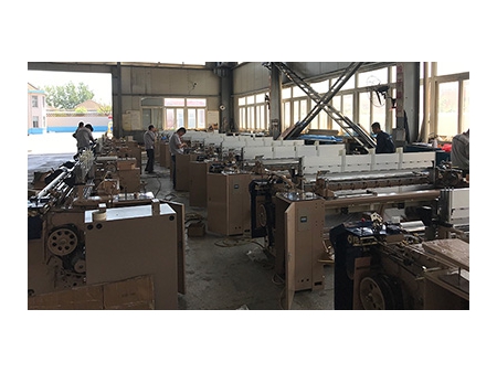 JW822 Water jet loom