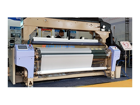 JW8200 Water jet loom