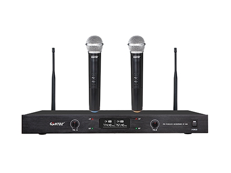 UHF Wireless Microphone System HT-580