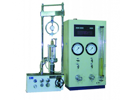 Triaxial Apparatus