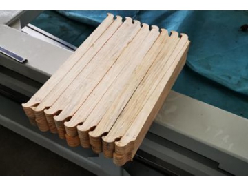 CNC Solid Wood Cutting Machine