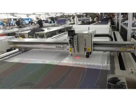 Digital Cutter for Textile/Garment Industry