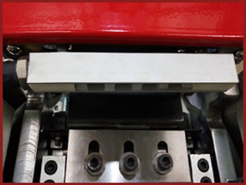 Ultrasonic Label Cutting Machine