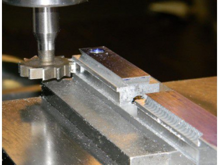 EMA19 Keyseat Cutter, T-slot Cutting