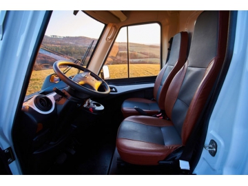 AVANTIER Series Electric Vehicle