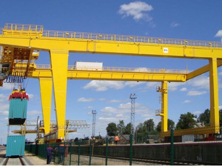 Rail Mounted Gantry Crane