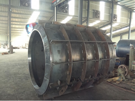 Concrete Pipe Form (Roller Type)