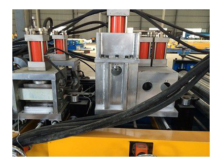 XHH-C U90-305 Light Gauge Steel Framing Machine