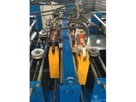 Z100-300 Full Automatic Adjustable Z Purlin Machine