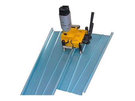 YX65-300-400 Standing Seam Roofing Machine for One Time Tapered Forming