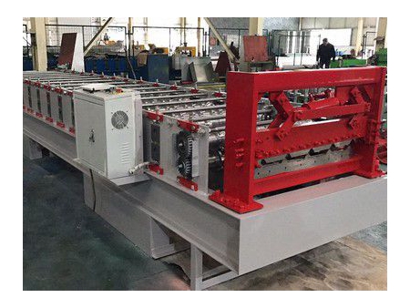 YX25-762 Roof Panel Roll Forming Machine