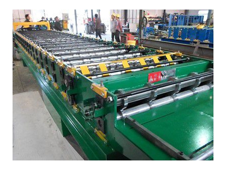 YX25-840 Roof Panel Roll Forming Machine