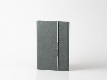 Leather Trifold Notebooks – Magnetic Closure