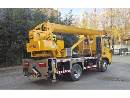 5T Light-Duty Mobile Crane, STSQ5B