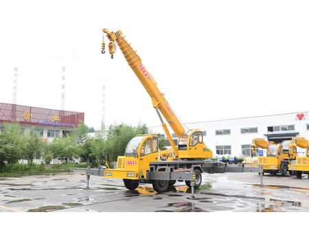 12T Truck Cranes, STSQ12D