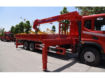 14T Boom Truck, SST14S5