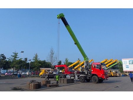 20T Boom Truck