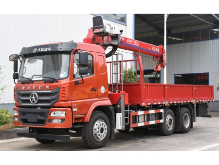 10T Boom Truck, SST10S4