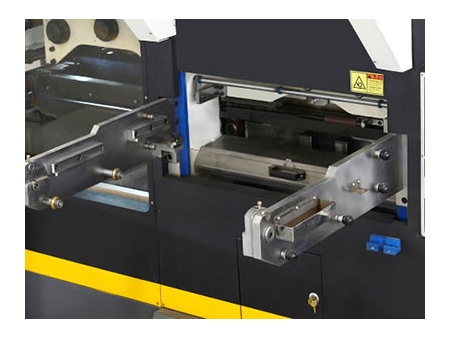 Automatic Foil Stamping and Die Cutting Machine