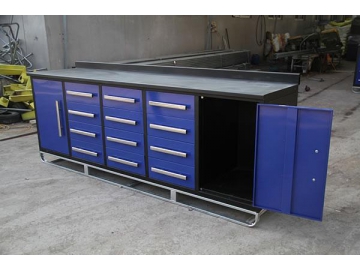 Tool Chests and Cabinets