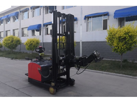 Forklift-Mounted Earthmoving Blade Manipulator