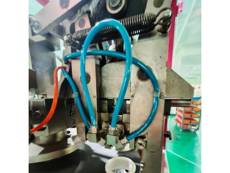 Automatic Tube Filling and Sealing Machine , DC-638-558