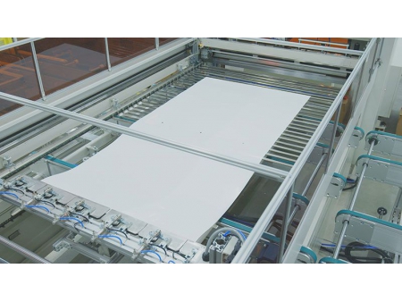 EVA/TPT Backsheet Cutting and Layup Machine