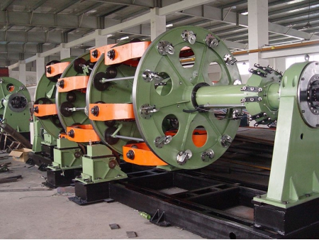 Wire Armouring Machine