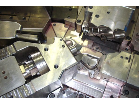 Plastic Injection Molding Services