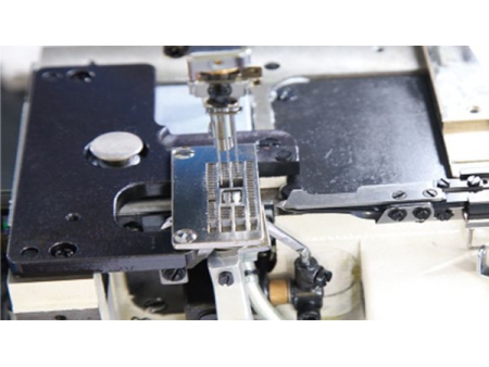 Interlock Sewing Machine, HW762T