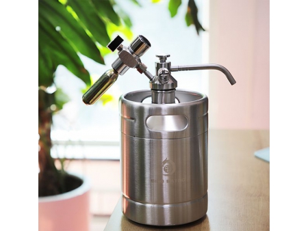 Sinobatoo 2.0 Beer Dispenser/Mini Keg Push Button Tap