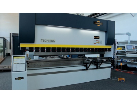 CNC Hydraulic Press Brake