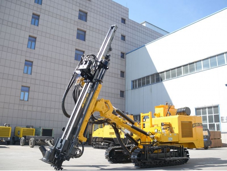 Crawler Mounted Hydraulic DTH Drilling Rig (with Auxiliary Rod Changer)