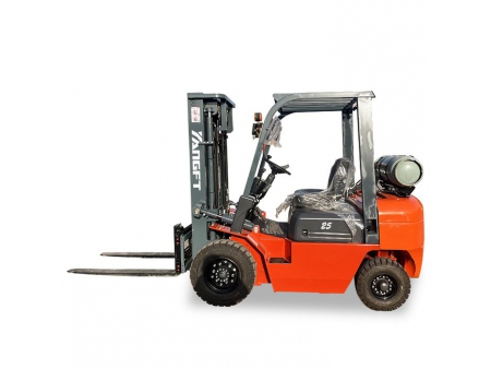 Gasoline/LPG Forklift 2-4 Tonne