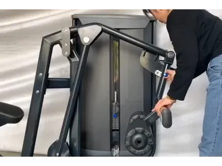 Glute Kick Machine