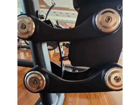 Seated Lat Pulldown Machine