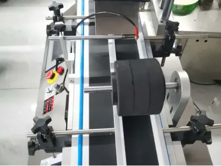 Flat Label Applicator