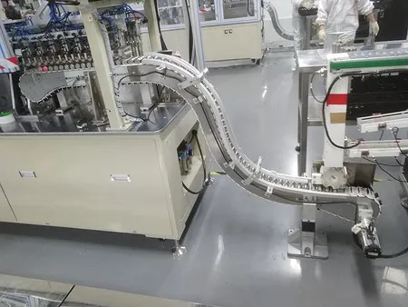 Conveyor System Solutions  Wedge Conveyor