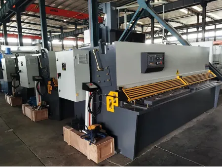 Hydraulic Swing Beam Shear