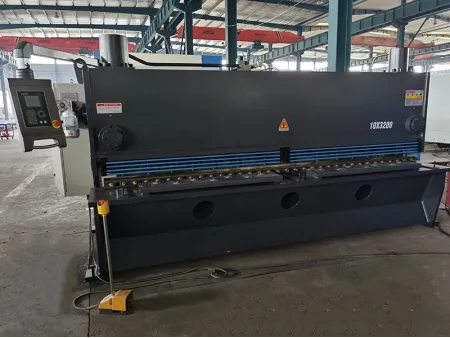 Hydraulic Guillotine Shear