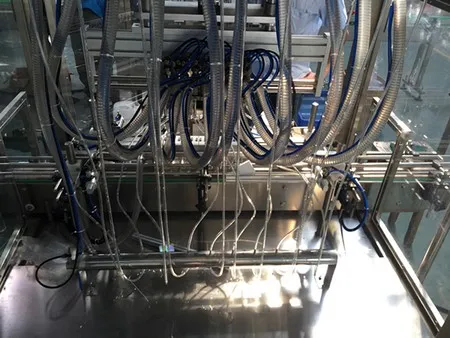 Automatic Liquid Filling Machine