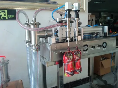 Semi-Automatic Liquid Filling Machine
