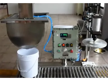 Semi-Automatic Liquid Filling Machine