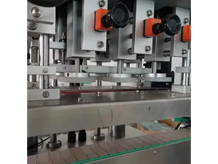 Automatic Linear Capping Machine