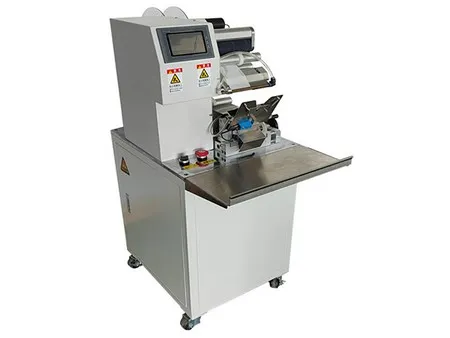 Semi-Automatic Flag Labeling Machine