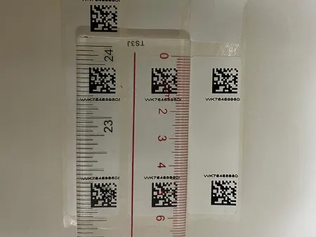 Semi-Automatic Flag Labeling Machine