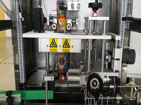 Shrink Sleeve Labeling Machine