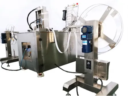 Automatic Cap Lining Machine   (Wadding Machine)