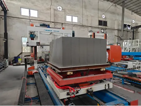 Single-Head Gantry Vertical Concrete Cutter with Rotary Table
