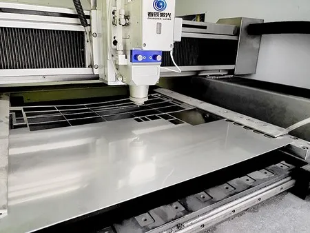 Precision Fiber Laser Cutting Machine